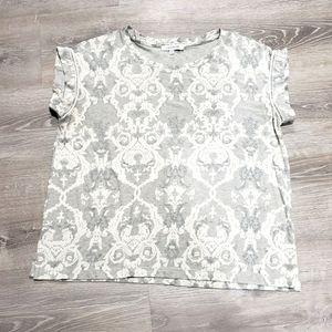 ROSE+ OLIVE Scoopneck Short Sleeve Top
